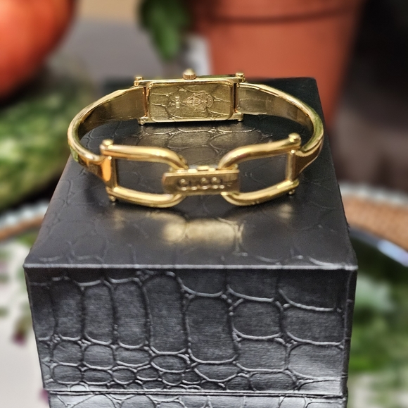 GUCCI WRIST WATCH HORSEBIT CLOSURE #000234 - Picture 3 of 5